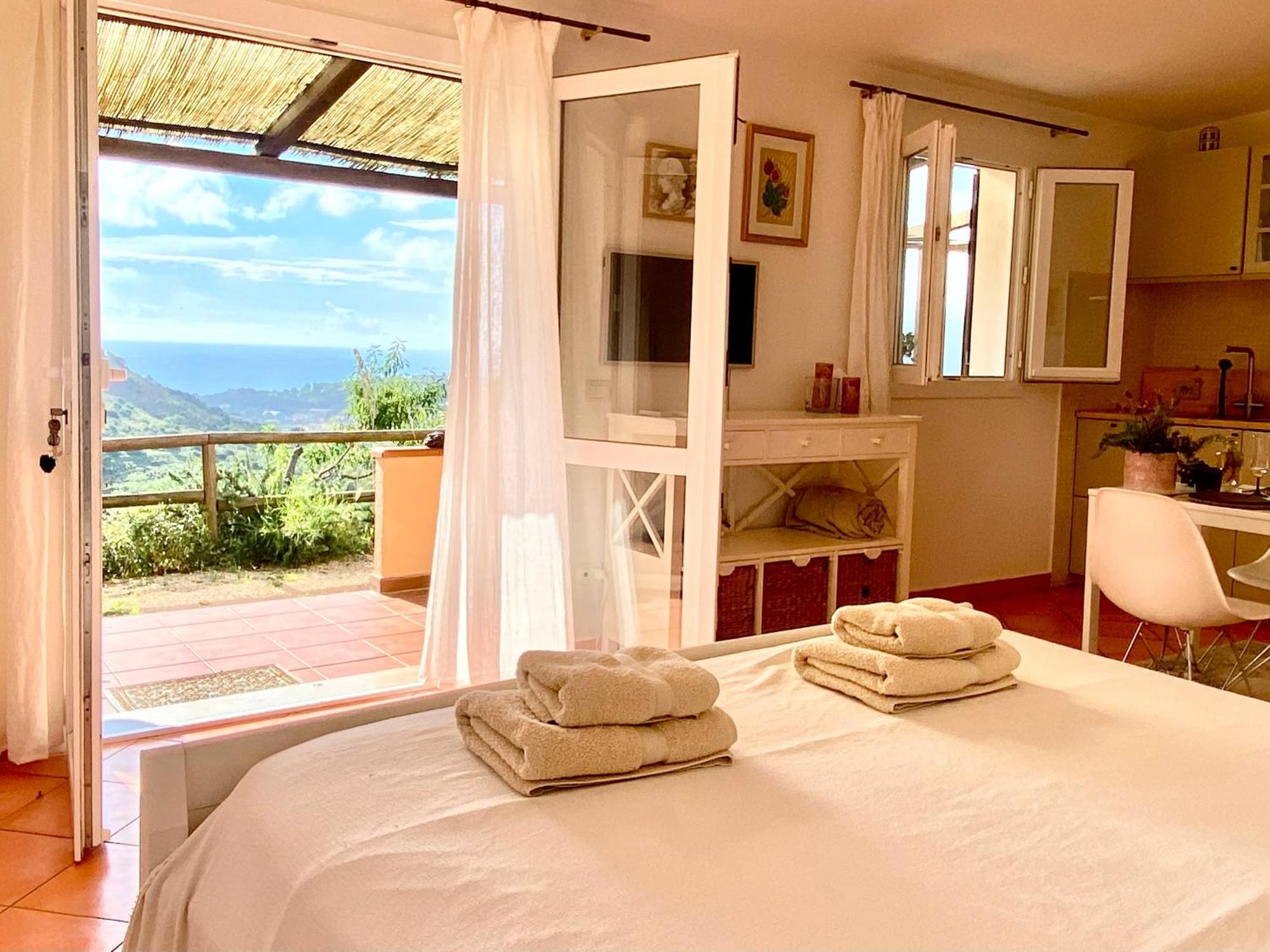 Апартаменти Aria Di Collina - Isola D'Elba Порто-Аццурро Екстер'єр фото